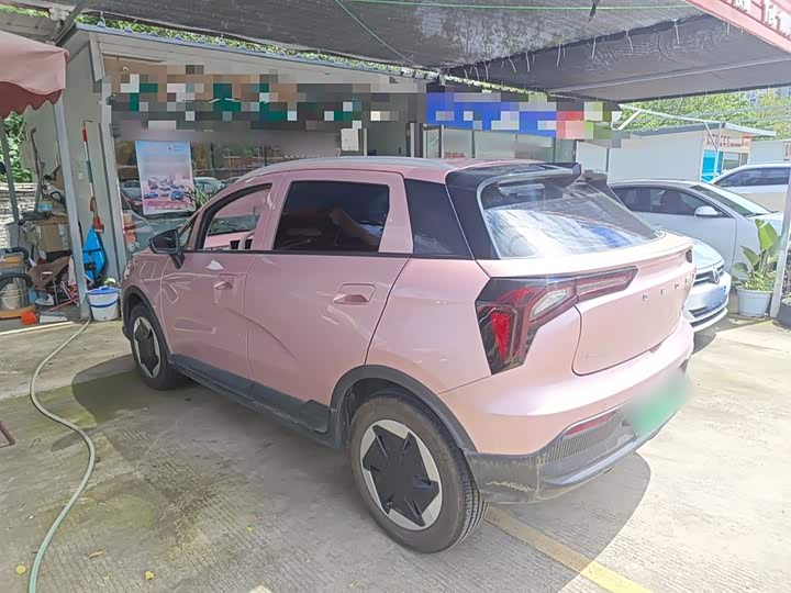 Фото 5 - Geely Geometry E Firefly