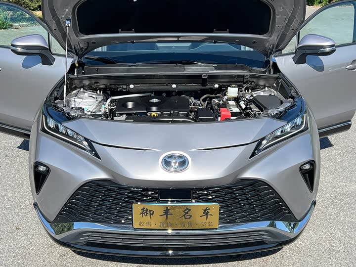 Фото 13 - Toyota Venza