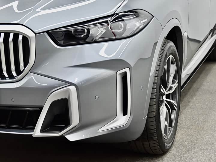 Фото 17 - BMW X5