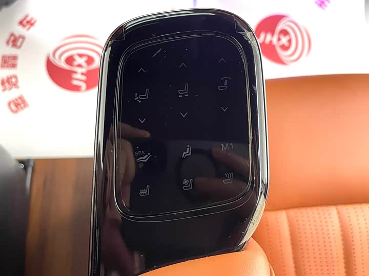 Фото 11 - GAC Trumpchi E9