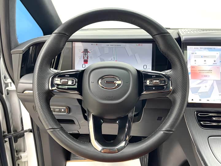 Фото 15 - GAC Trumpchi E9