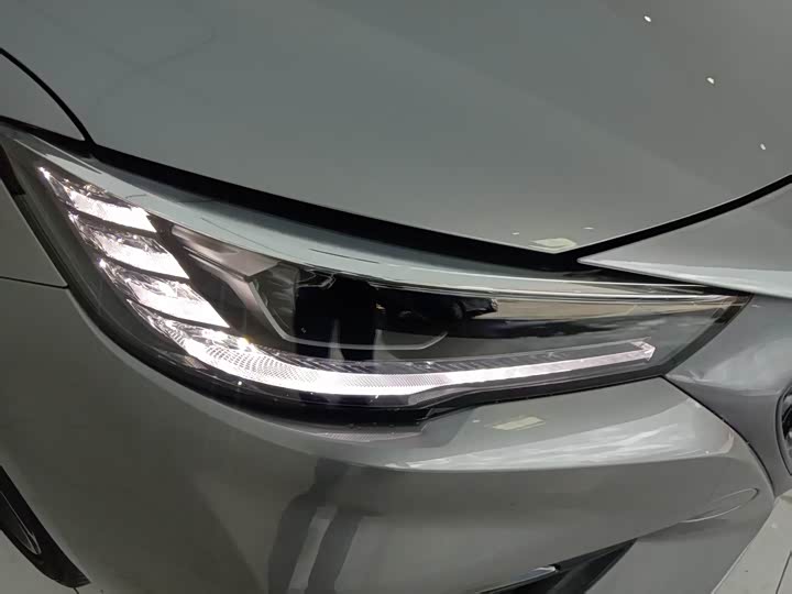 Фото 16 - MG Motor 6