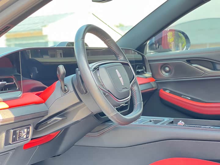 Фото 4 - Lincoln Z (Zephyr)