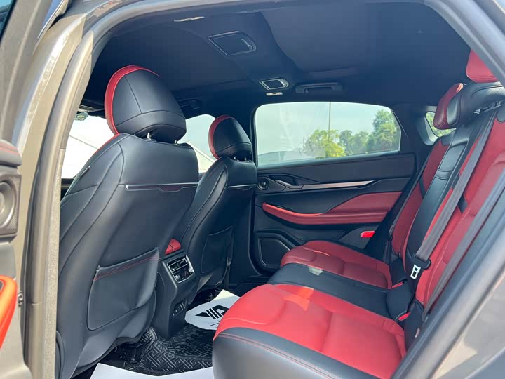 Фото 7 - Lincoln Z (Zephyr)