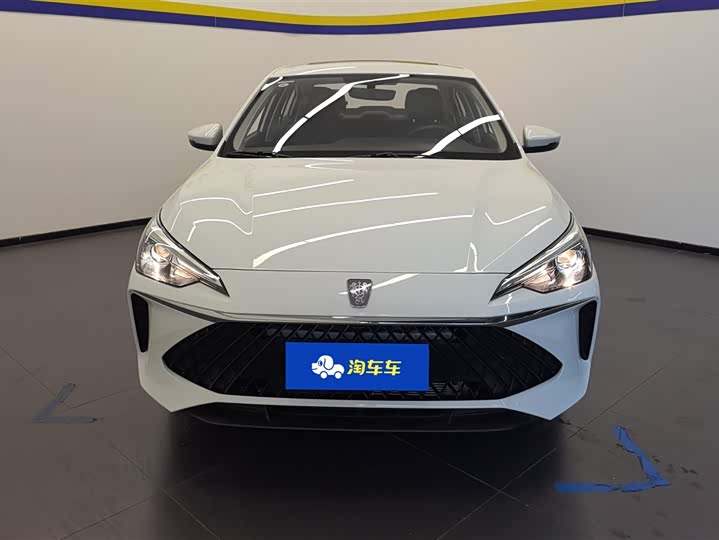 Фото 2 - Roewe i5