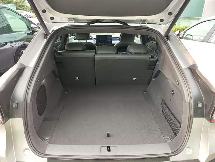 Фото 7 - XPeng G7