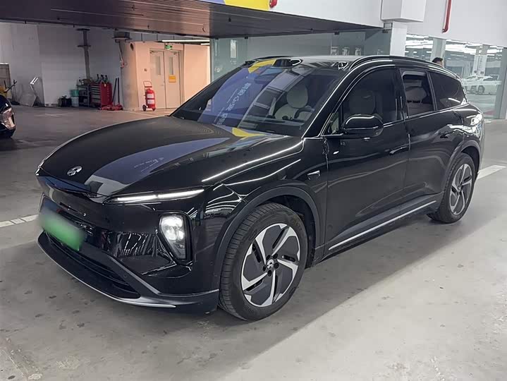 Фото 1 - Nio ES6