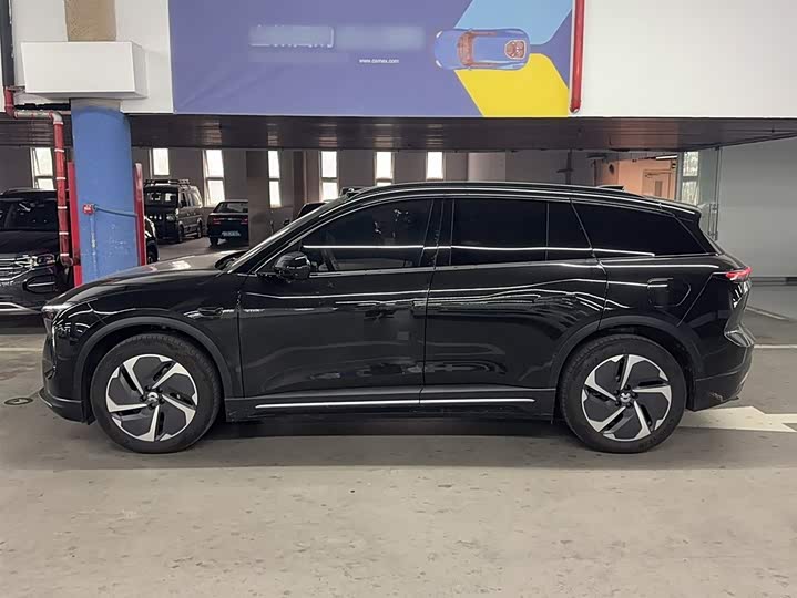 Фото 7 - Nio ES6