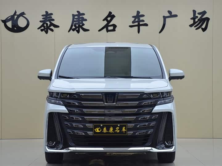 Фото 2 - Toyota Vellfire