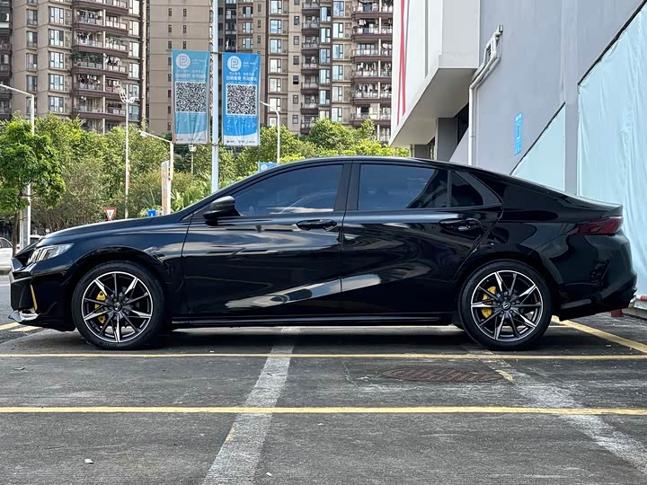 Фото 9 - GAC Trumpchi Empow R