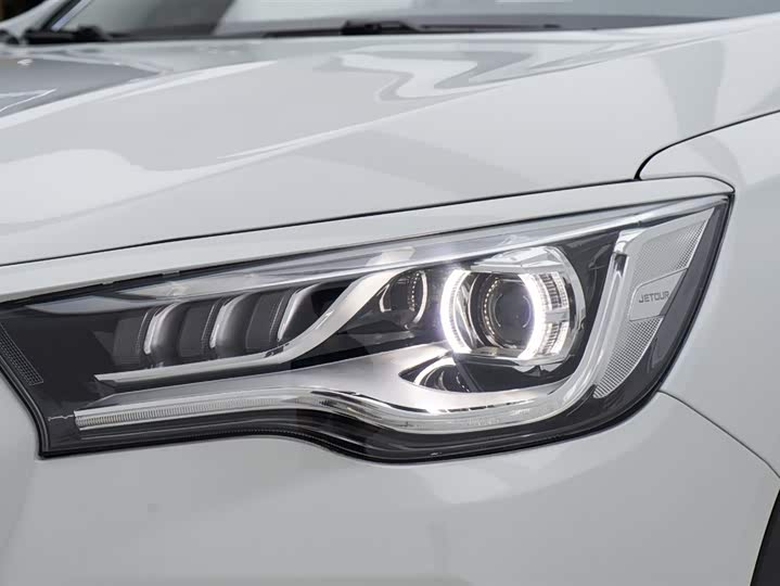 Фото 11 - Jetour X95