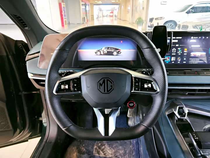 Фото 7 - MG Motor 7