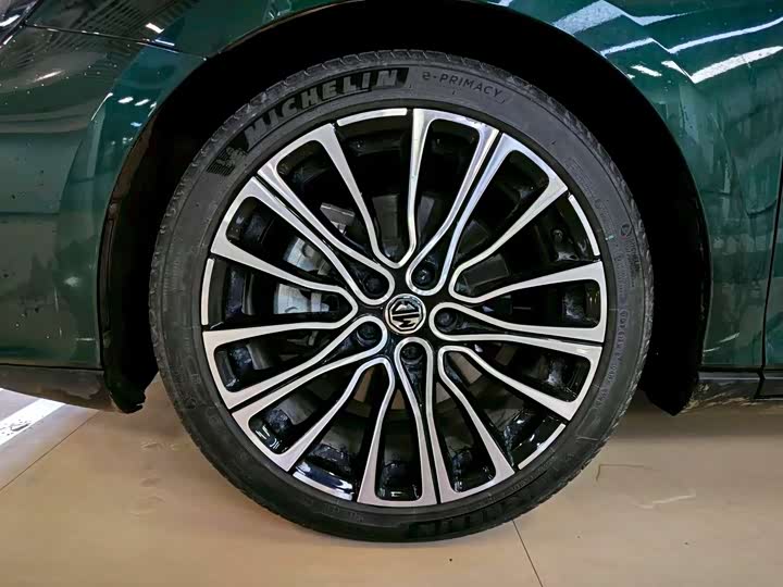 Фото 8 - MG Motor 7