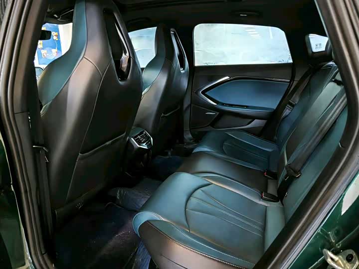 Фото 9 - MG Motor 7