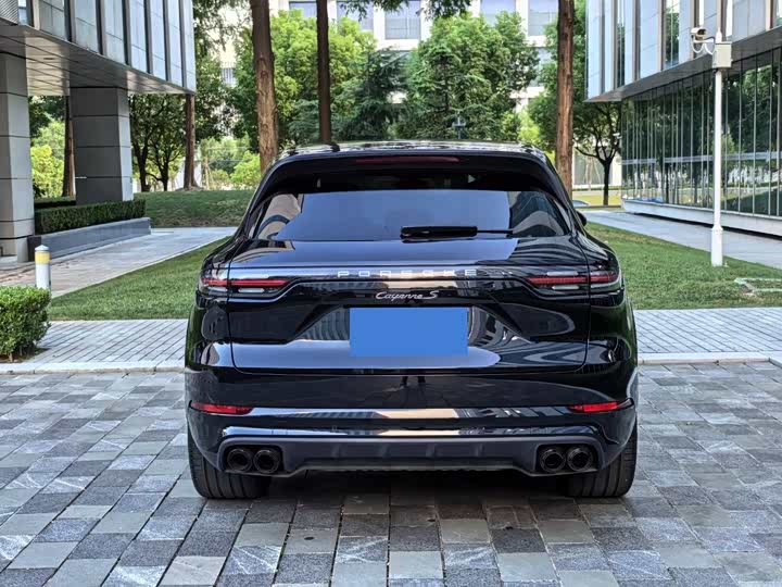 Фото 49 - Porsche Cayenne