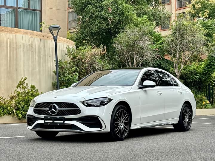 Фото 1 - Mercedes-Benz C-Class