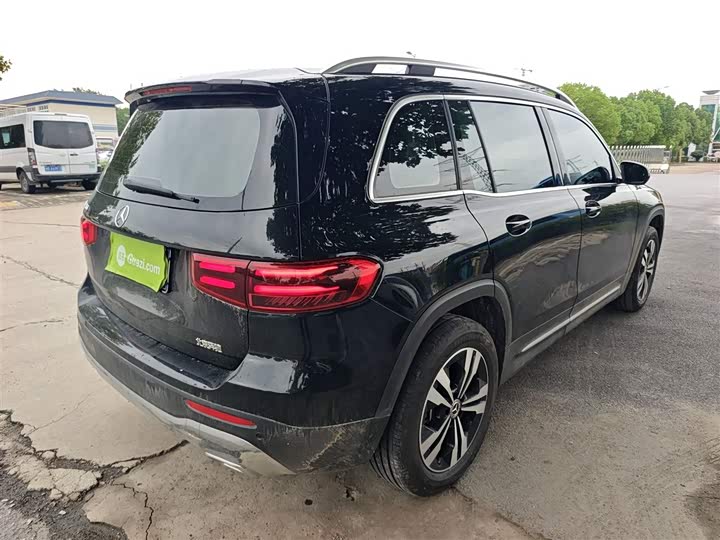 Фото 7 - Mercedes-Benz GLB-Class