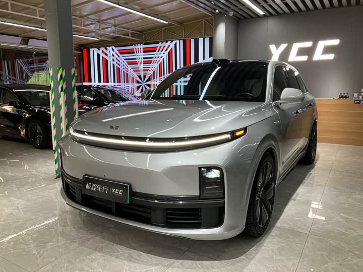 Фото 1 - LiXiang L7