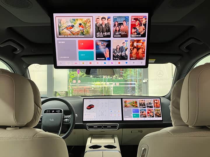 Фото 11 - LiXiang L7