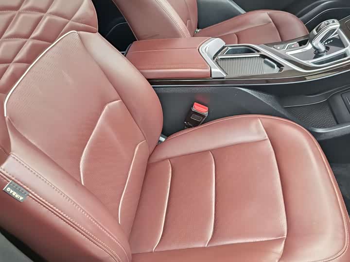 Фото 6 - Geely Jiaji