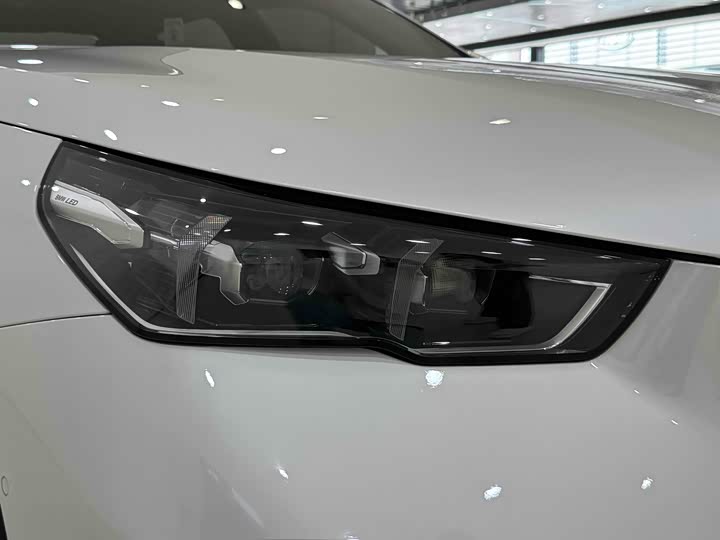 Фото 15 - BMW 5 Series