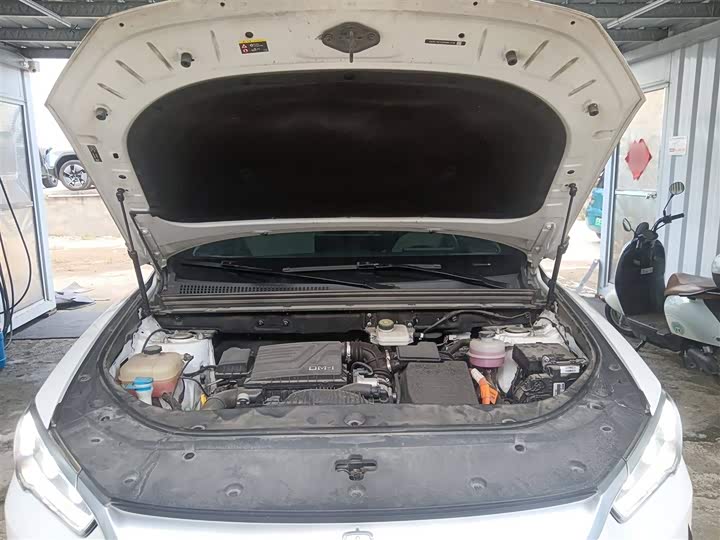 Фото 20 - BYD Song Pro Hybrid