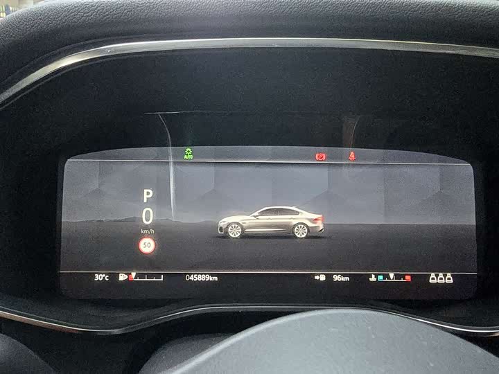 Фото 11 - Jaguar XF L