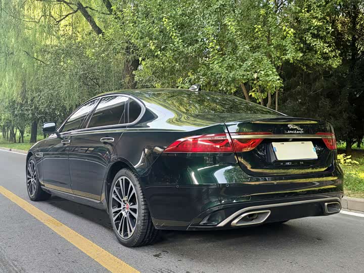 Фото 5 - Jaguar XF L