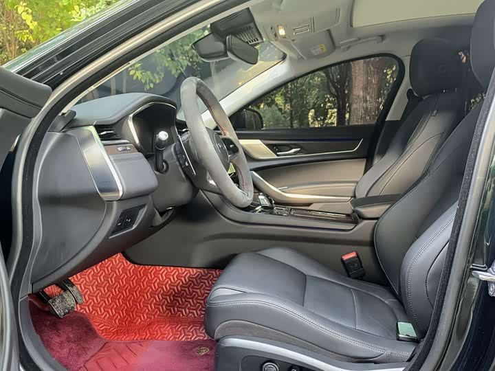 Фото 6 - Jaguar XF L