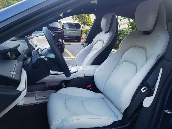 Фото 5 - Xiaomi SU7