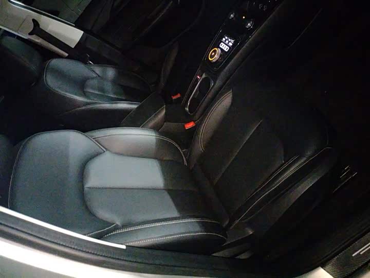 Фото 25 - Roewe Ei5