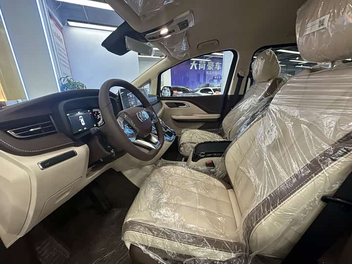 Фото 4 - Bestune M9