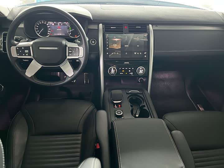 Фото 19 - Land Rover Discovery