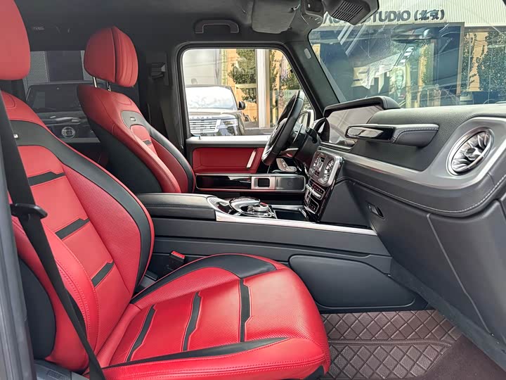 Фото 5 - Mercedes-Benz G-Class AMG