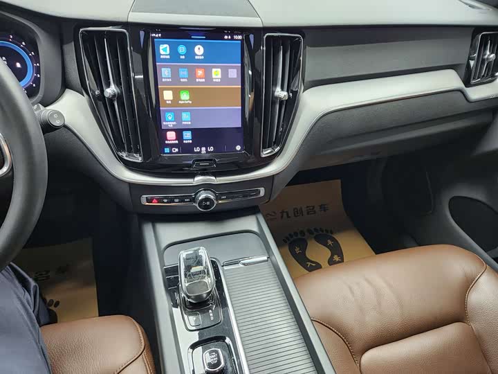 Фото 5 - Volvo XC60