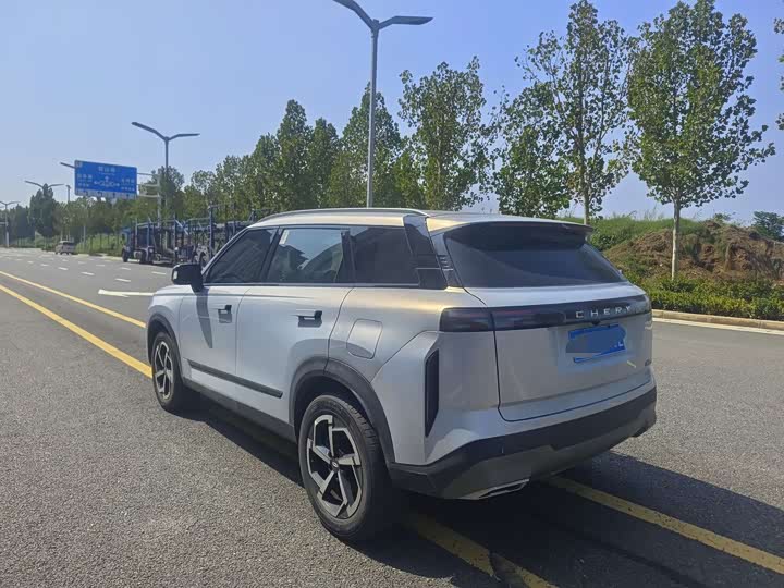 Фото 10 - Chery Jaecoo J7 (Explore 06)