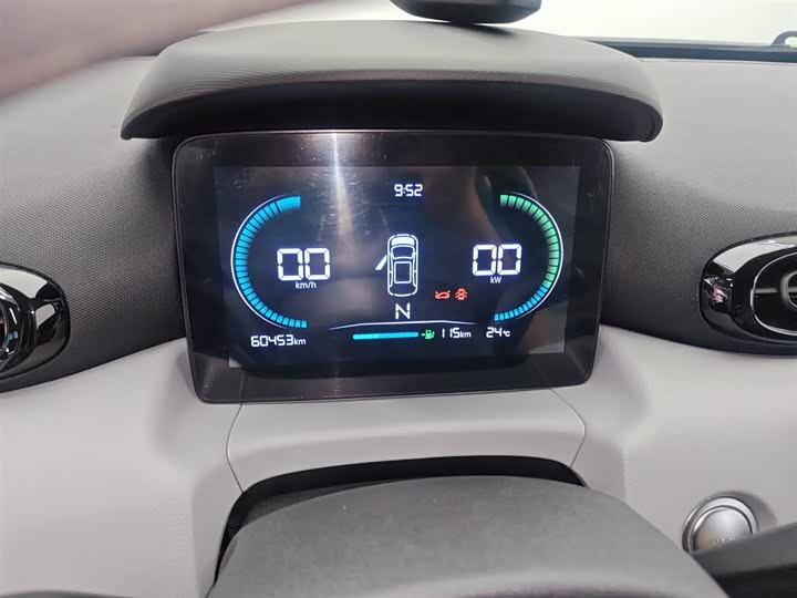 Фото 12 - Leapmotor T03