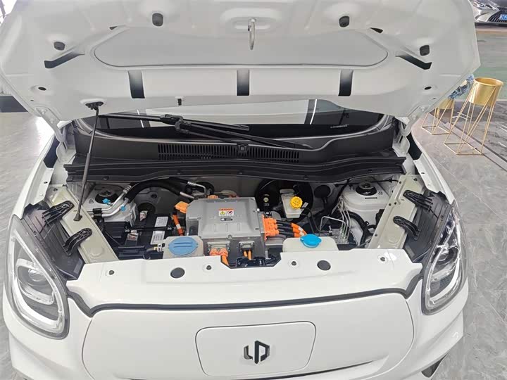 Фото 20 - Leapmotor T03