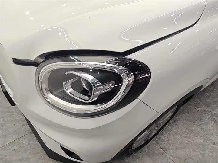 Фото 24 - Leapmotor T03