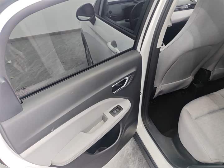 Фото 29 - Leapmotor T03