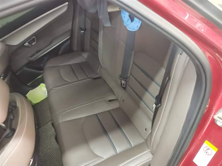 Фото 17 - BYD Han