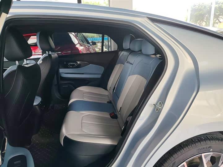 Фото 17 - GAC Trumpchi Empow R