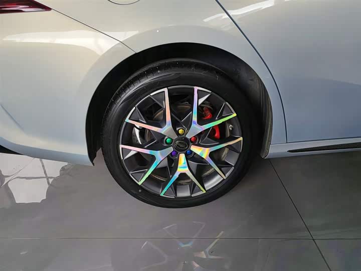 Фото 30 - GAC Trumpchi Empow R