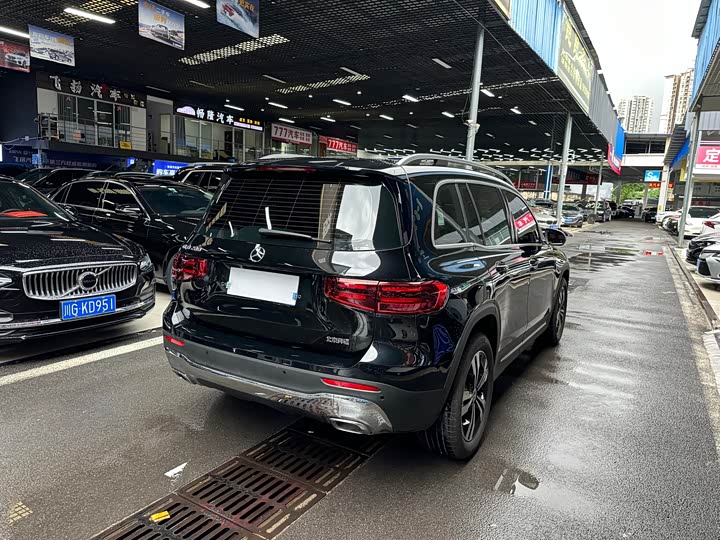 Фото 7 - Mercedes-Benz GLB-Class