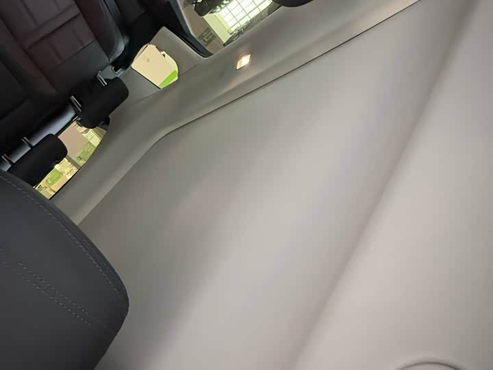 Фото 16 - Land Rover Range Rover Evoque L