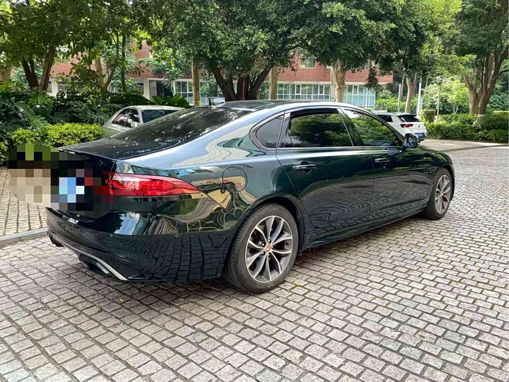 Фото 4 - Jaguar XF L