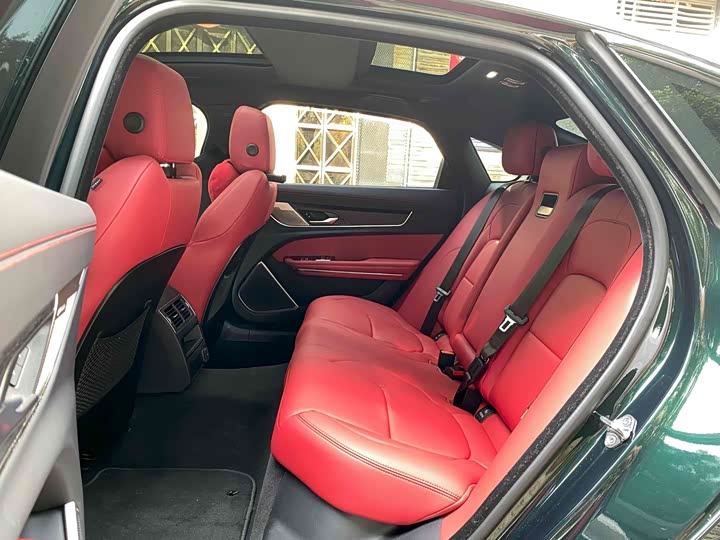 Фото 7 - Jaguar XF L