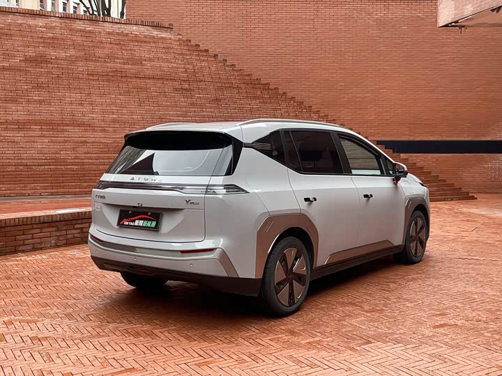 Фото 6 - GAC Aion Y