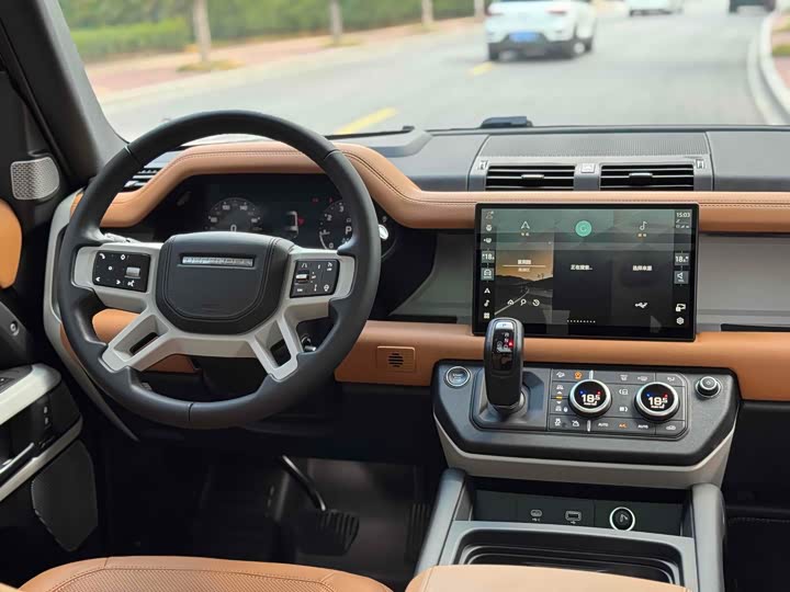 Фото 5 - Land Rover Defender