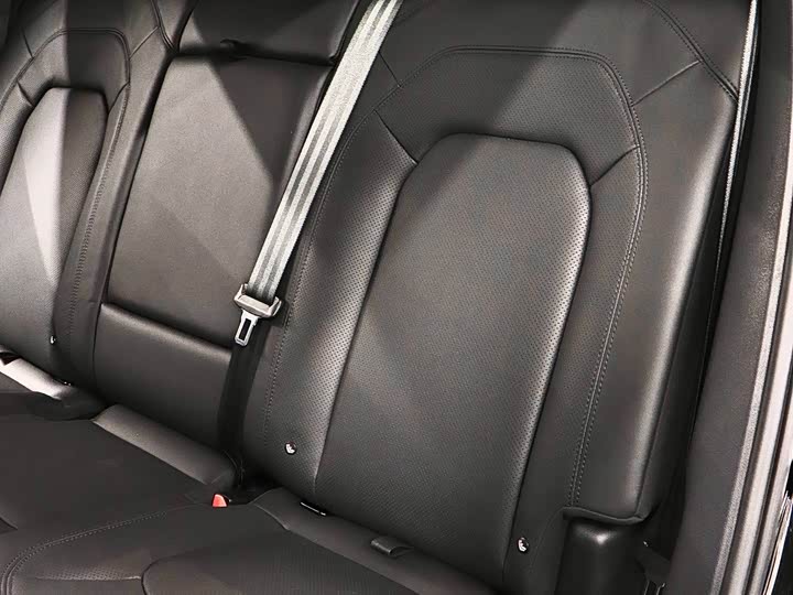 Фото 14 - Land Rover Defender